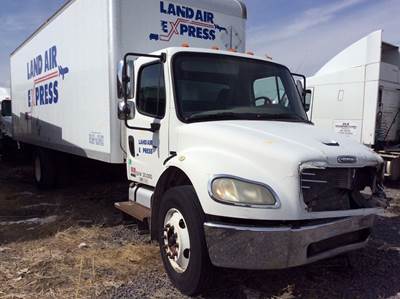 Freightliner M2 106 Salvage Truck