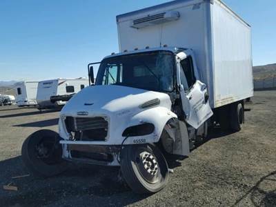 Freightliner M2 106 Salvage Truck