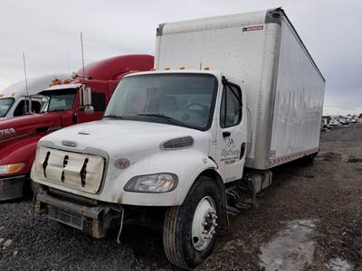 Freightliner M2 106 Salvage Truck