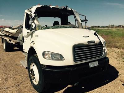 Freightliner M2 106 Salvage Truck