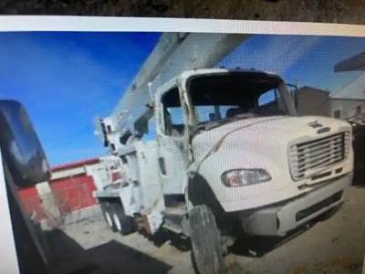 Freightliner M2 106 Salvage Truck