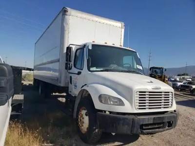 Freightliner M2 106 Salvage Truck