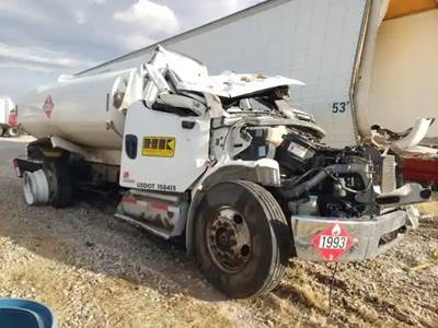 Freightliner M2 106 Salvage Truck