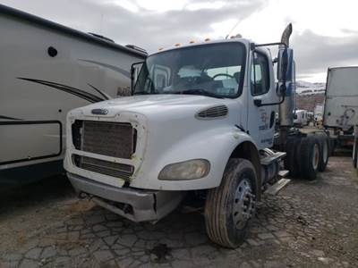 Freightliner M2 112 Salvage Truck