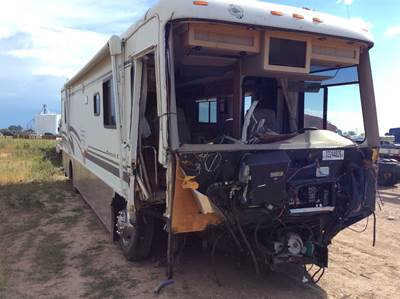 Freightliner Salvage Truck