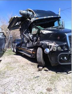 Freightliner ST120 Salvage Truck