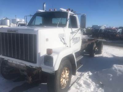GMC Brigadier Salvage Truck