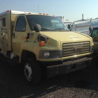 GMC C5500 Salvage Truck