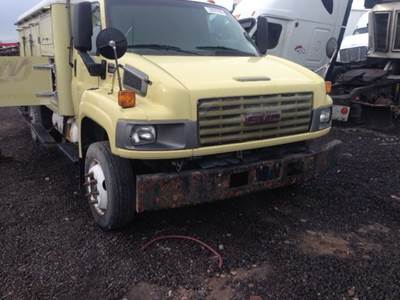 GMC C5500 Salvage Truck