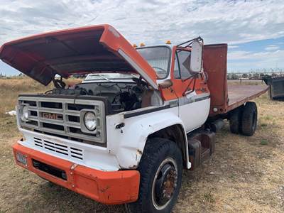 GMC C6000 Salvage Truck