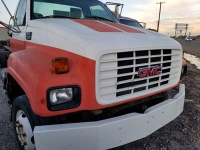 GMC C6500 Salvage Truck