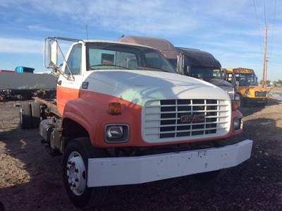 GMC C6500 Salvage Truck