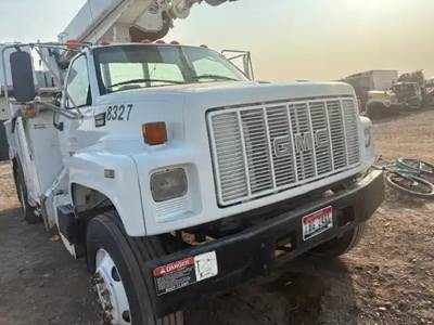 GMC C7500 Salvage Truck