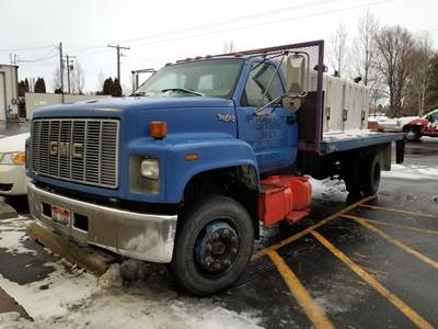 GMC TopKick C6500 Salvage Truck