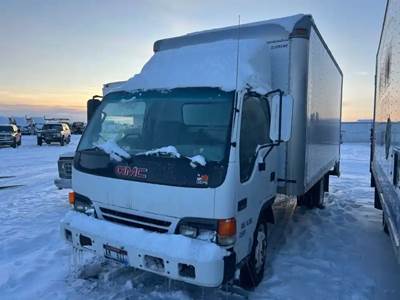 GMC W4500 Salvage Truck