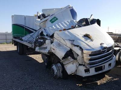 Hino 268 Salvage Truck