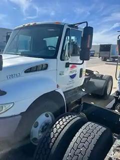 International 4300 Salvage Truck