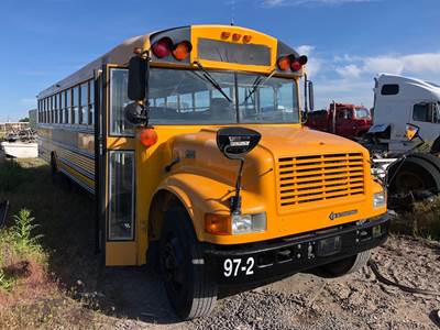 International 4700 / 4900 Salvage Truck
