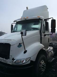 International 8600 Salvage Truck