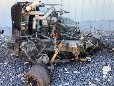 International Bus Salvage Truck