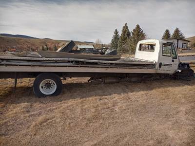 International DuraStar 4300 Salvage Truck
