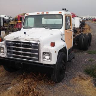 International F-1924; F-1954 Salvage Truck