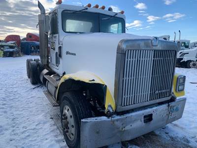 International F9370 Salvage Truck