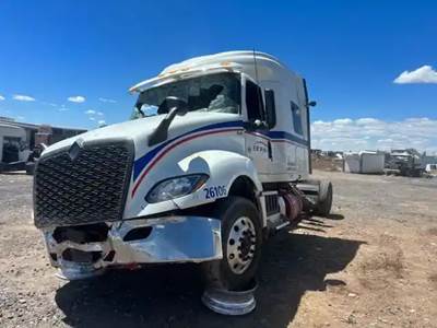 International LT Salvage Truck
