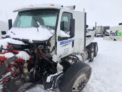 International LT625 Salvage Truck