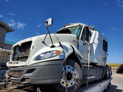 International ProStar Salvage Truck