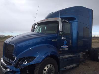 International ProStar Salvage Truck