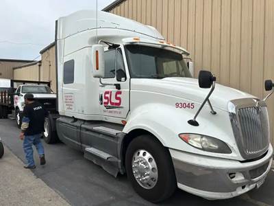 International ProStar Salvage Truck