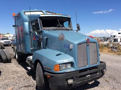 Kenworth T600 Salvage Truck