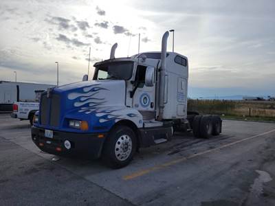 Kenworth T600 Salvage Truck