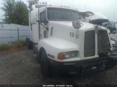 Kenworth T600 Salvage Truck