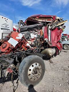 Kenworth T660 Salvage Truck