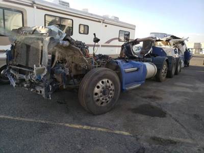 Kenworth T680 Salvage Truck