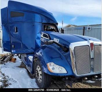 Kenworth T680 Salvage Truck