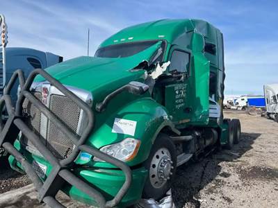 Kenworth T680 Salvage Truck