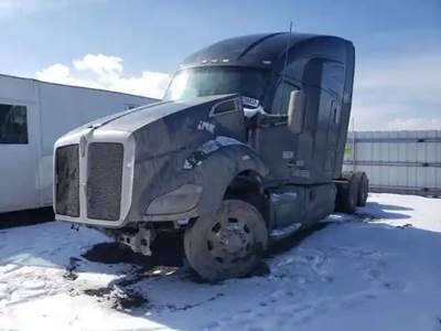 Kenworth T680 Salvage Truck