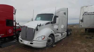 Kenworth T680 Salvage Truck