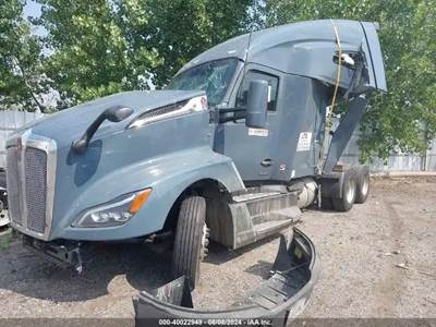 Kenworth T680 Salvage Truck