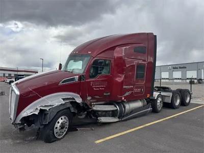 Kenworth T680 Salvage Truck