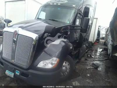 Kenworth T680 Salvage Truck