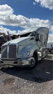Kenworth T680 Salvage Truck