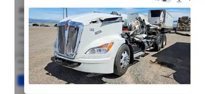 Kenworth T680 Salvage Truck