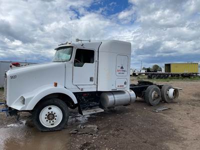 Kenworth T800 Salvage Truck
