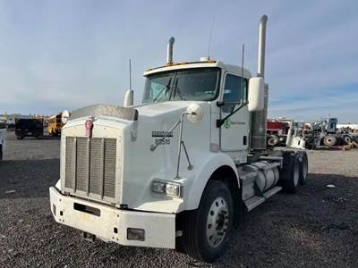 Kenworth T800 Salvage Truck