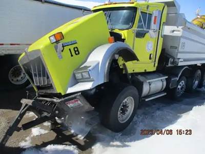 Kenworth T800 Salvage Truck