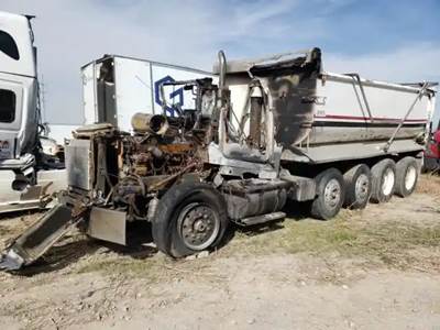 Kenworth T800 Salvage Truck
